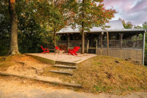 Mountain VIEWS! Private, Hot Tub, & Game Room.